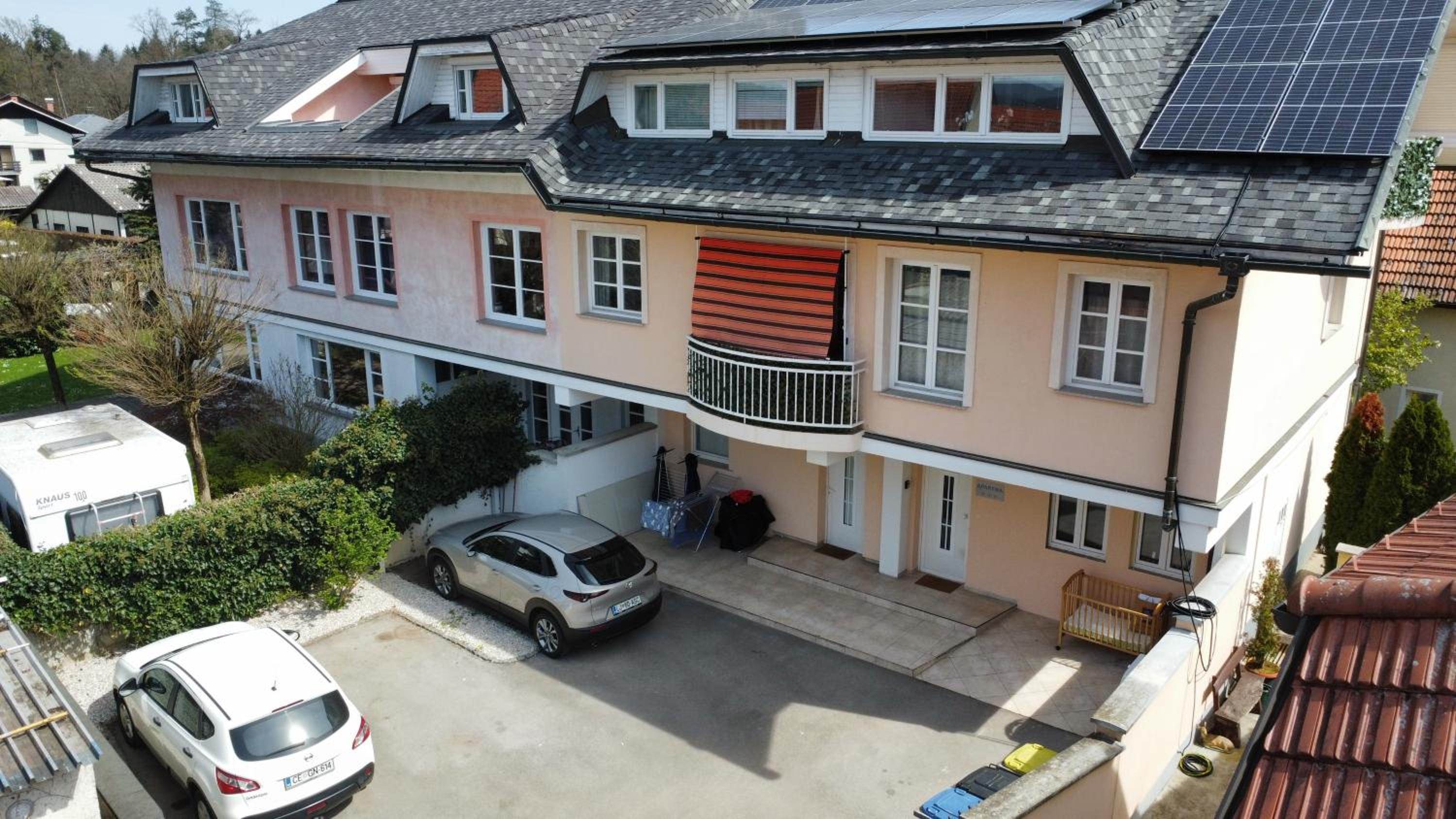 Apartments Sina