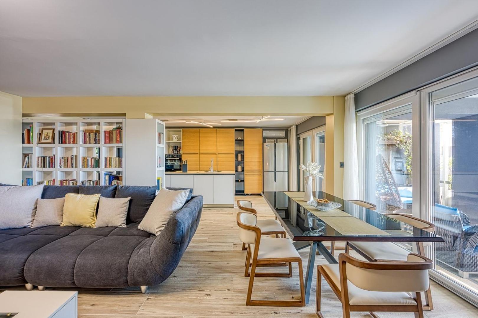Deluxe Apartment with Whirlpool