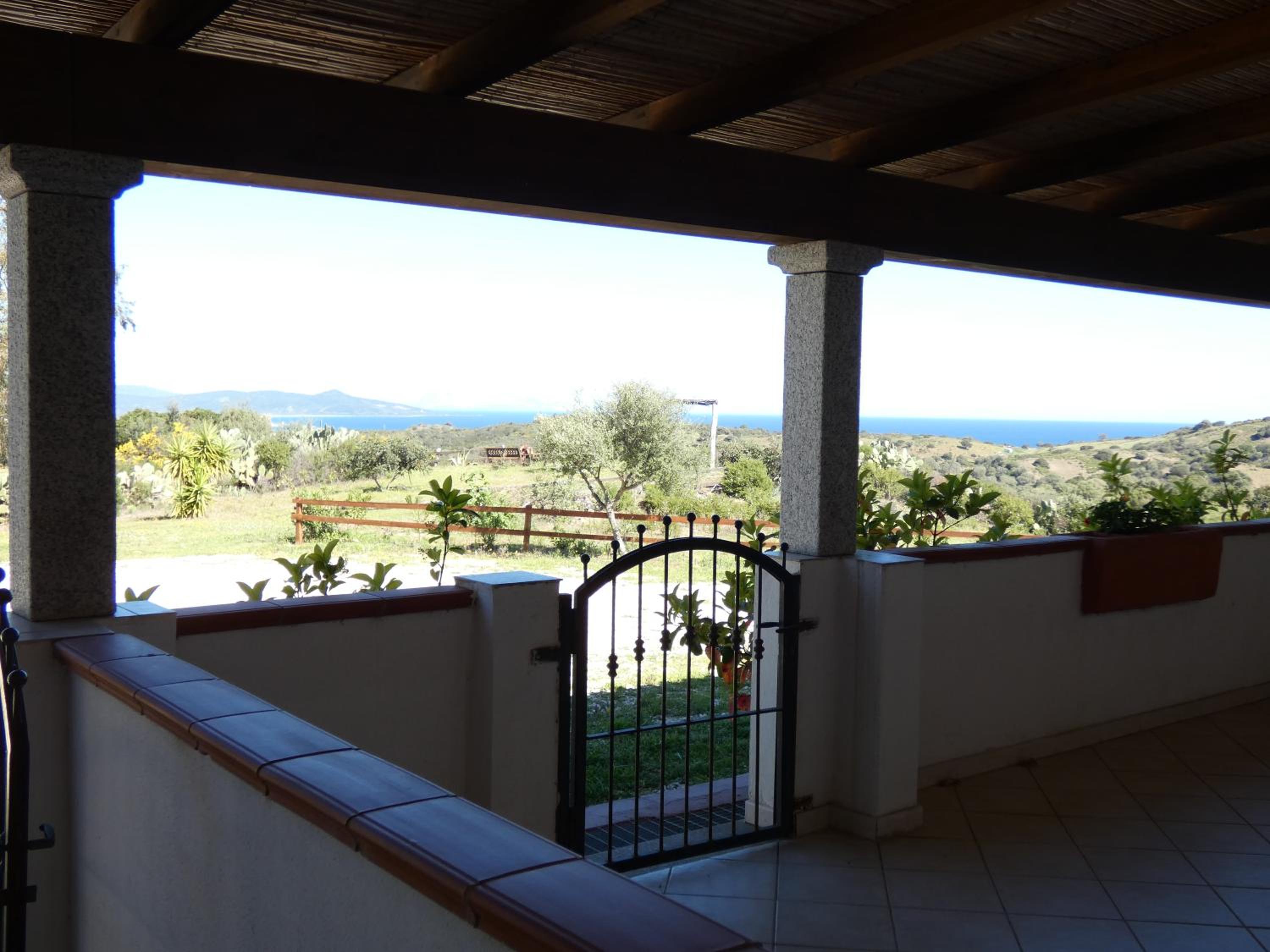Comino Alto Agriturismo e Appartamenti