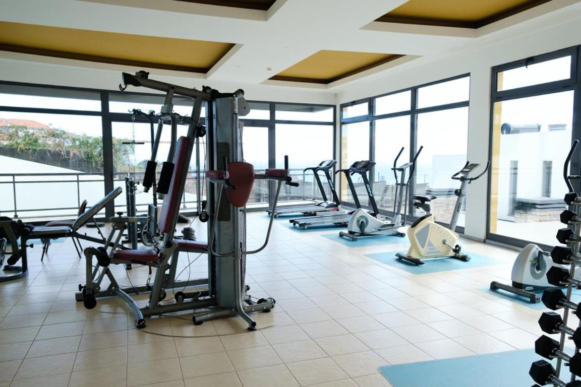 GuestReady - Charming Caniço Retreat view 5
