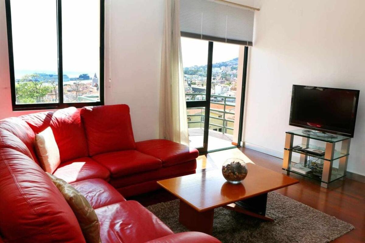 Varandas Funchal-Near center view 5