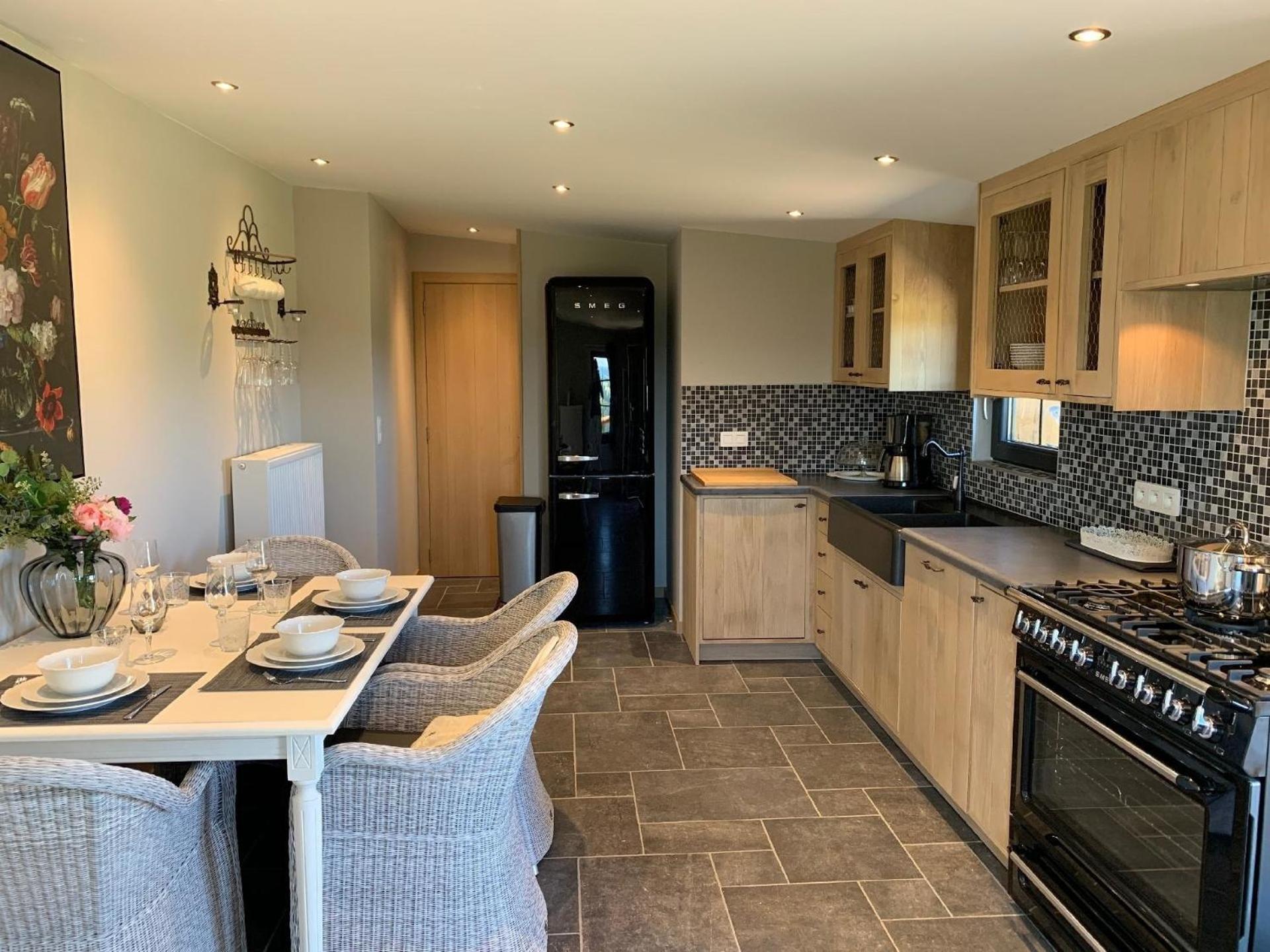 Ferienhaus mit Privatpool für 4 Personen ca 120 qm in Trois-Ponts, Wallonie Spa-Francorchamps und Umgebung