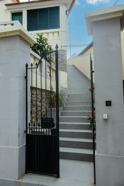 GuestReady - Blissful Getaway in Funchal view 4