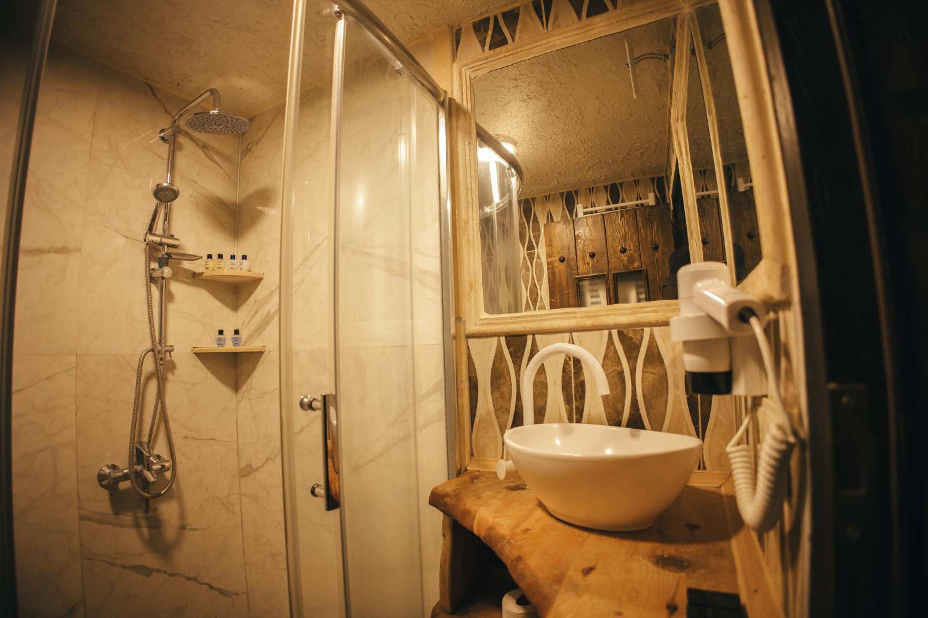 Vintage Cave House Hotel - Image 33