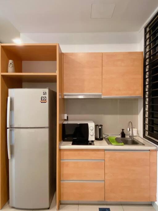 06# Mediterranean Style Suite - Austin, JB