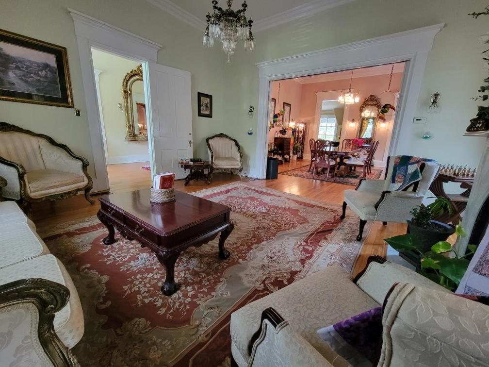 Fairfax Bed and Breakfast view 5
