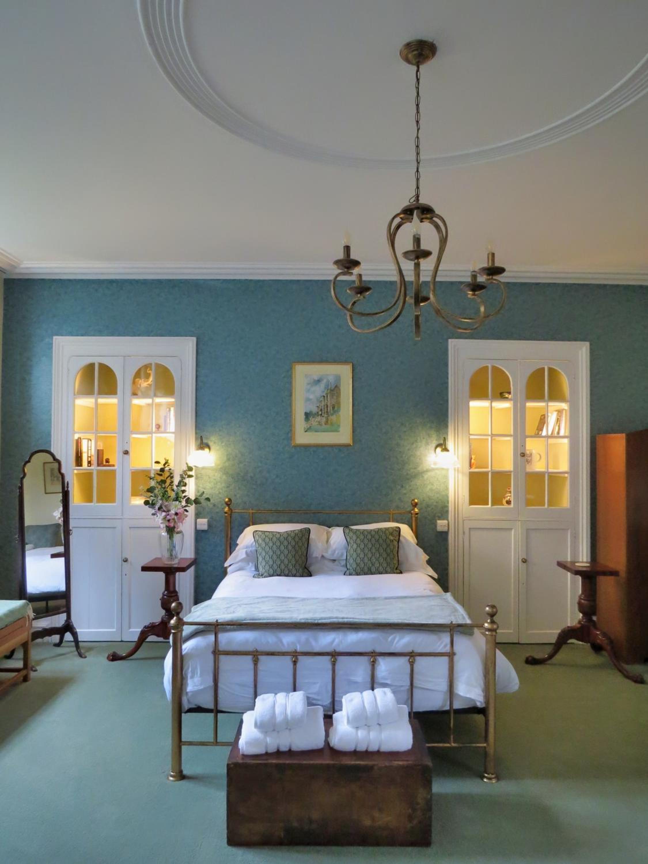 The Hall Estate - Historic Grade I-listed Jacobean Mansion view 3