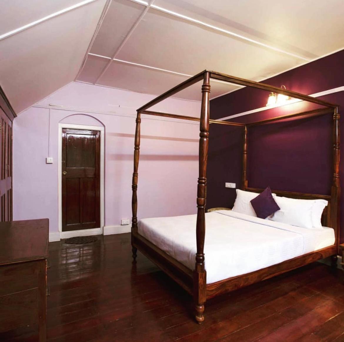 Gracious Ooty Villa