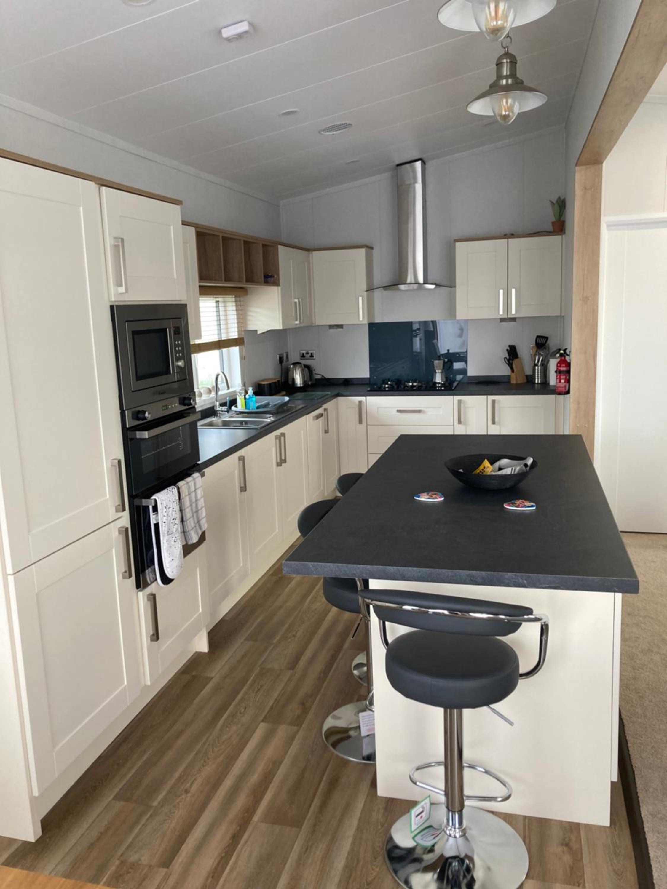 Willows Lodge