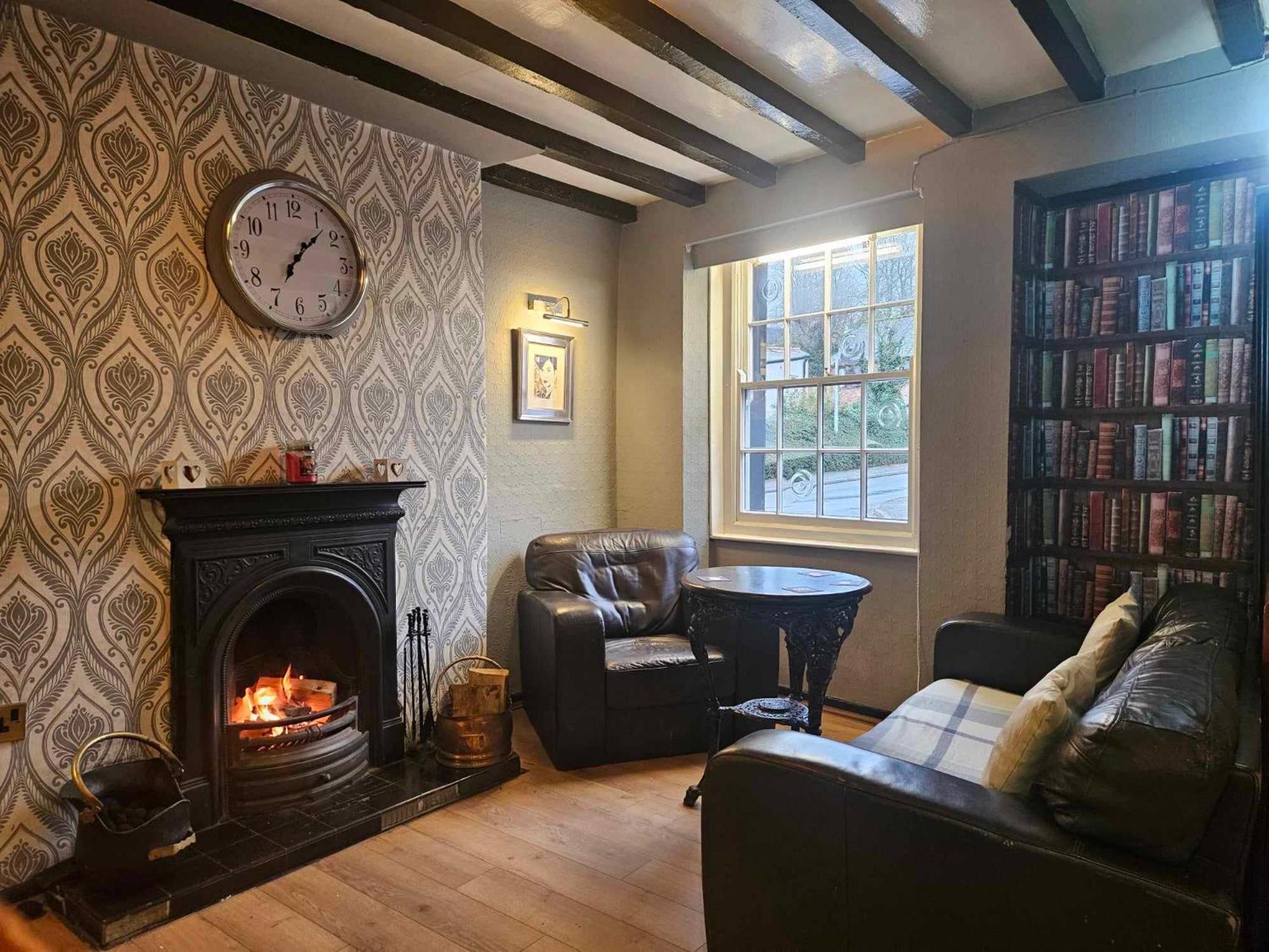 Prince of wales pub and accommodation view 5