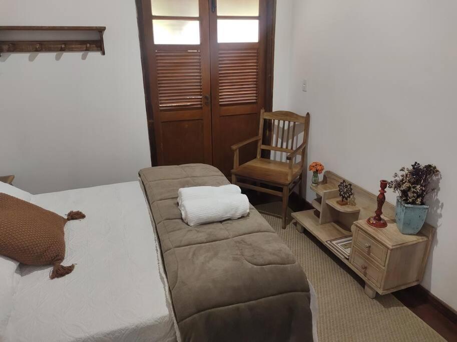 Casa da Estação: seu refúgio à beira dos trilhos