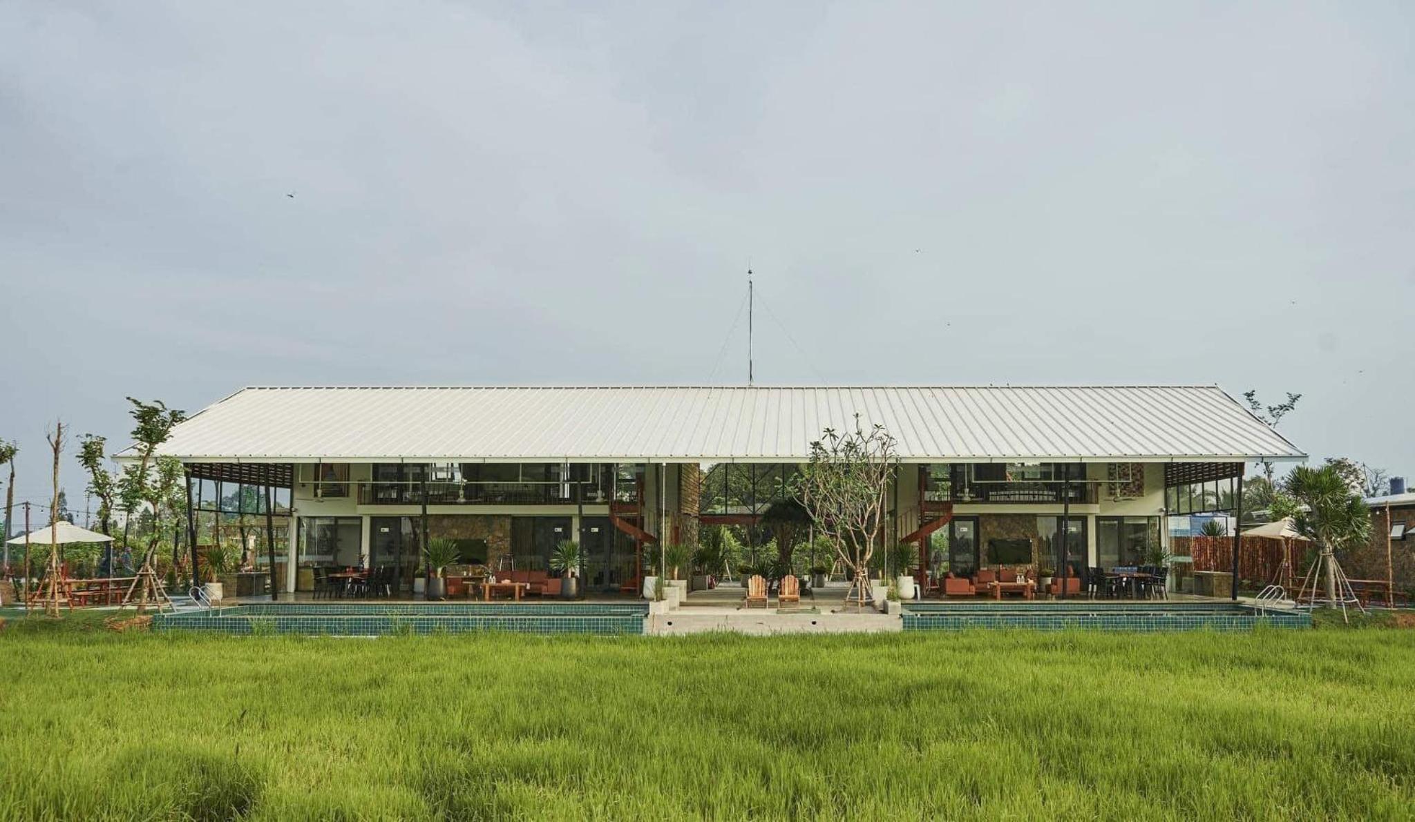 BEAUCHAMP VILLA