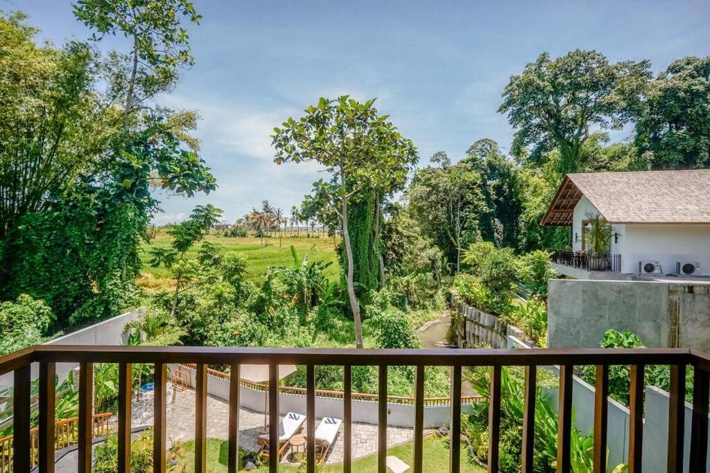 Villa Berramah - Tropical Retreat Rooftop Villa near Tanah Lot view 4