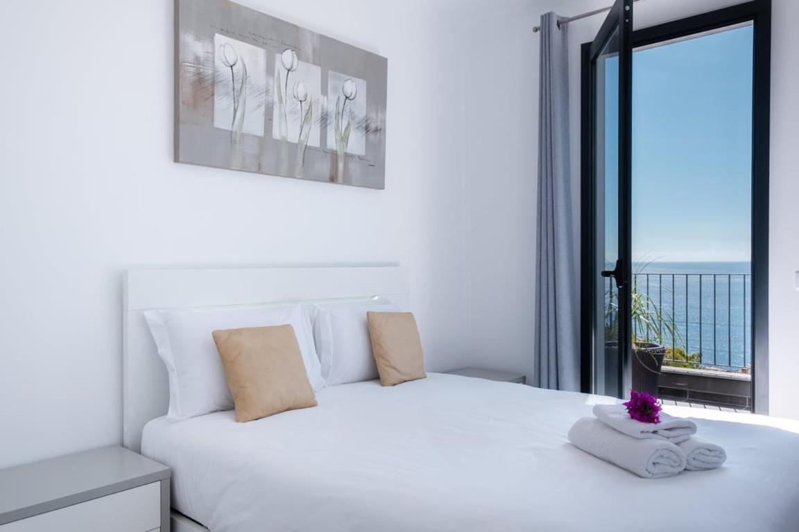 GuestReady - Leme Beach Breathtaking Views view 4