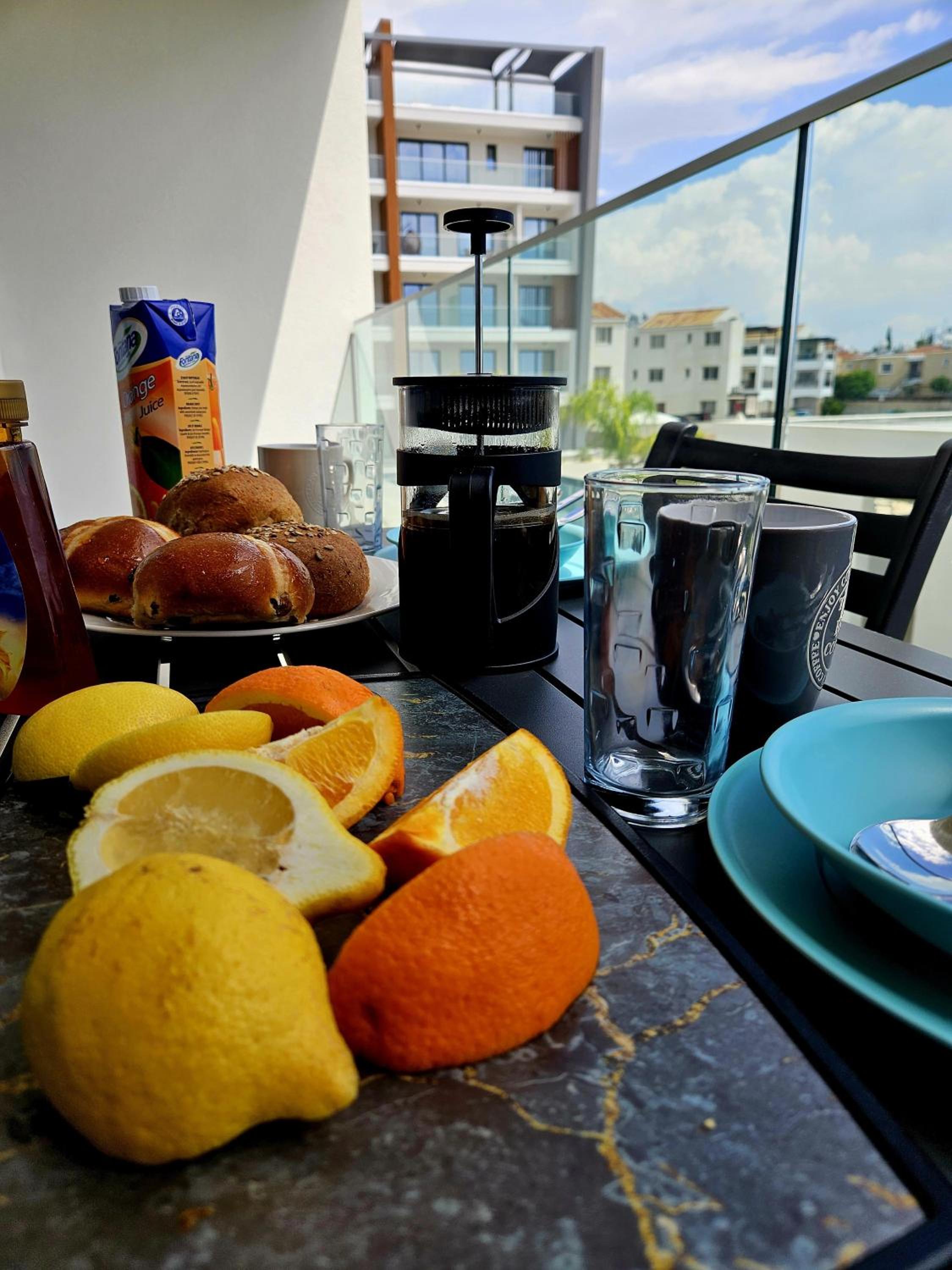 One bedroom apartment, Universal Residences