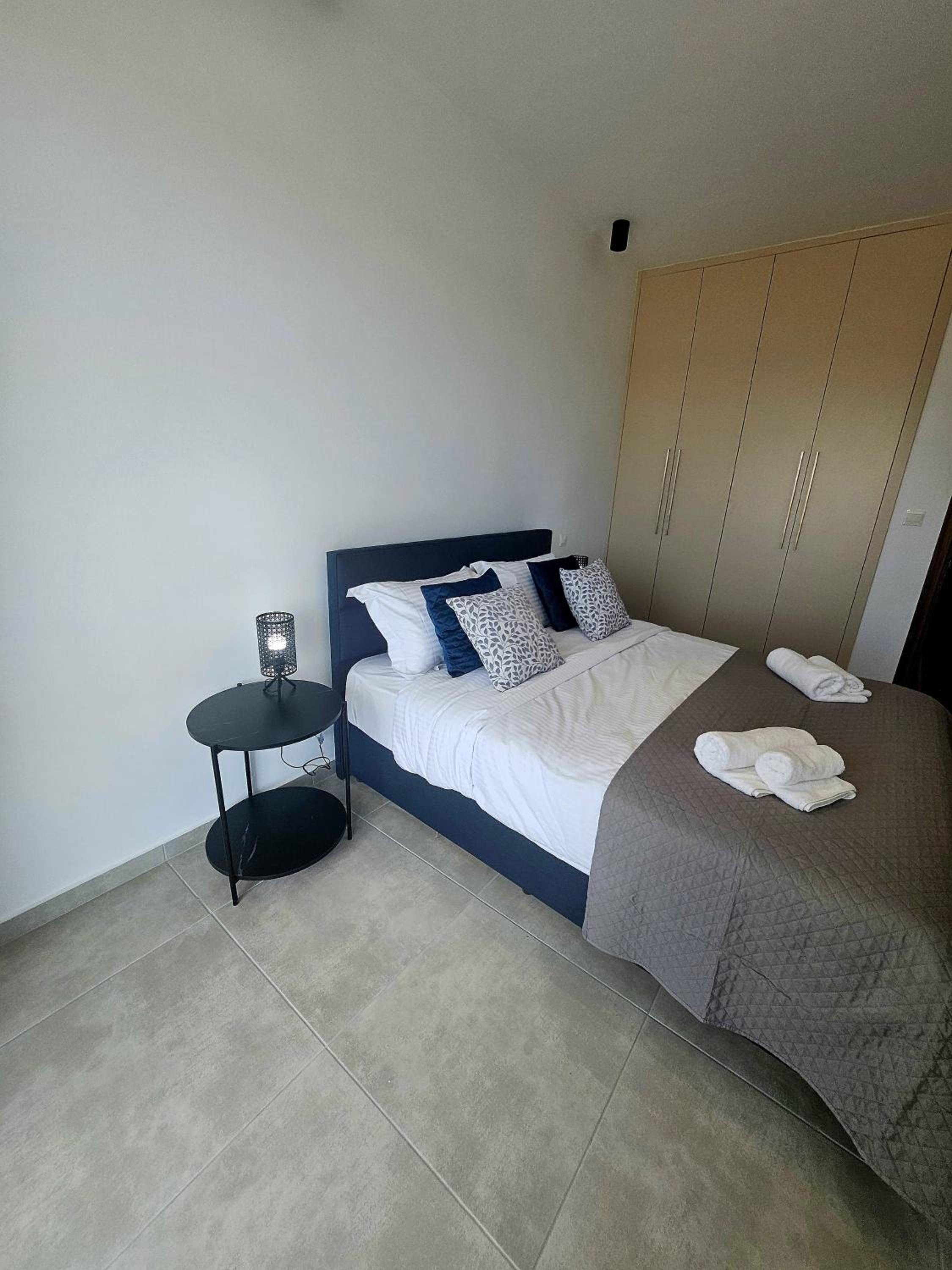 One bedroom apartment, Universal Residences