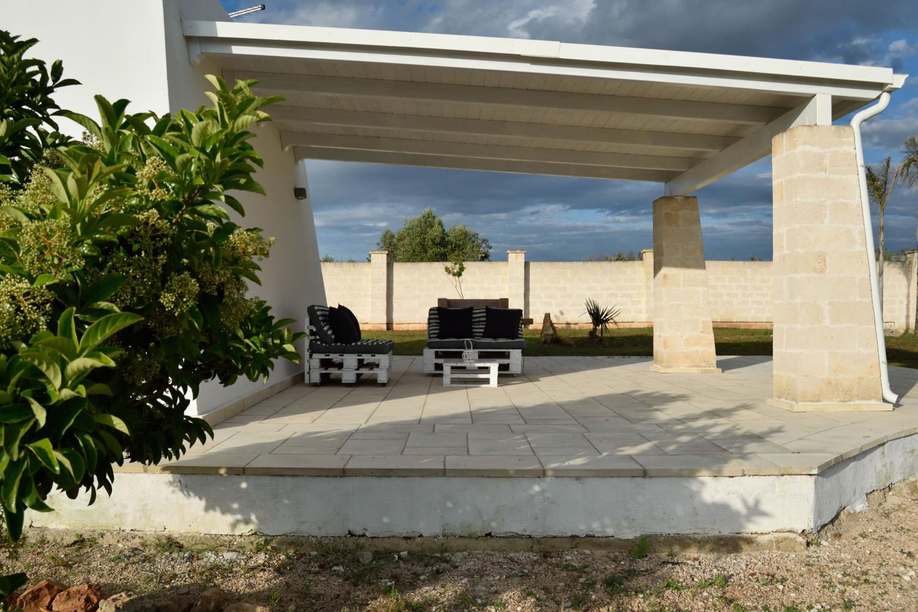 La Pennichella Apartments - by ThePuglia view 5
