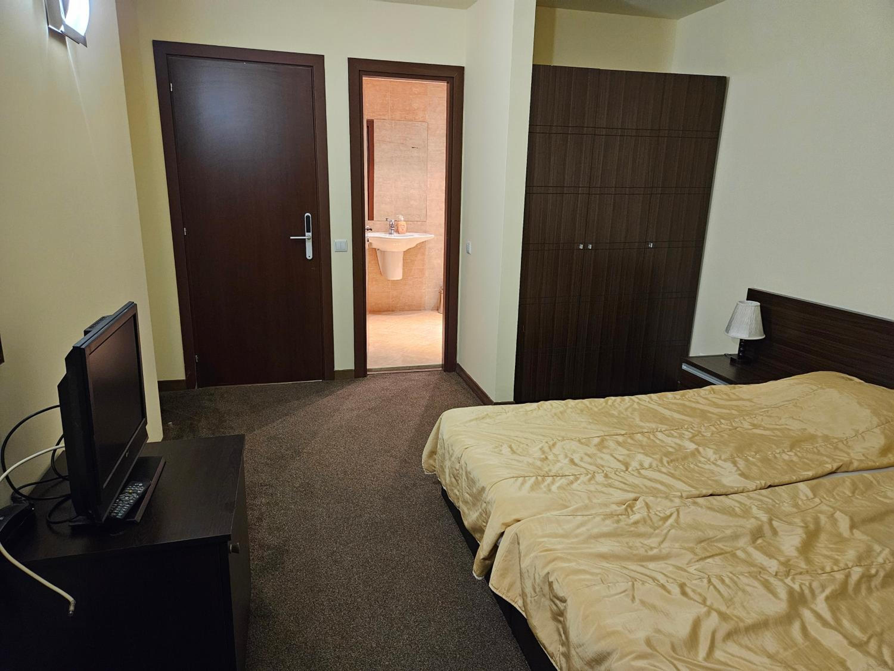 TERRA COMPLEX B4 - Private apartment - Golf, Skiing & SPA