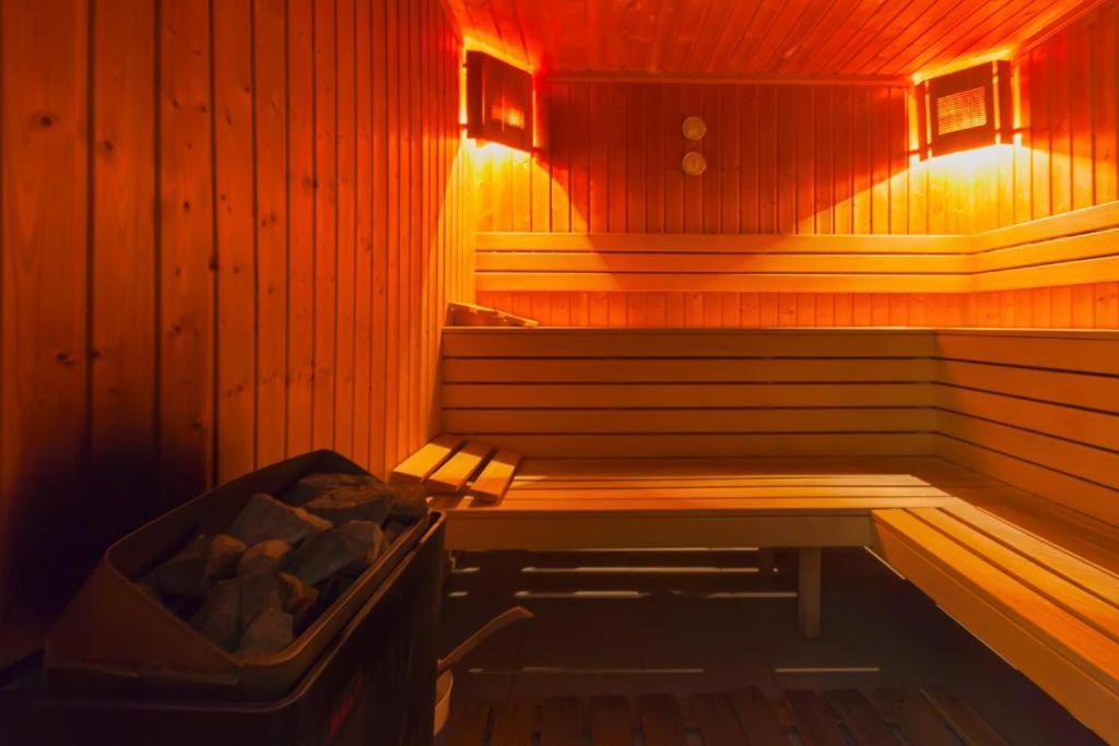 TERRA COMPLEX B4 - Private apartment - Golf, Skiing & SPA