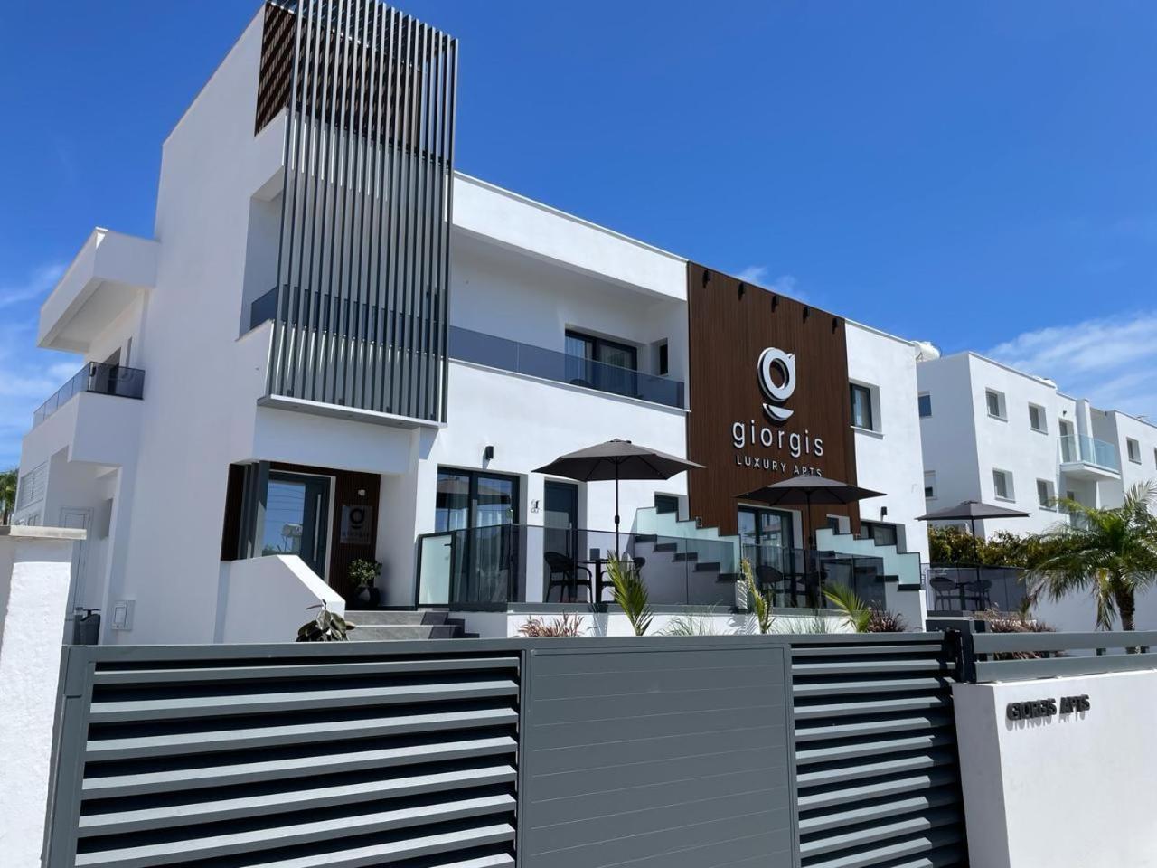 Giorgis Luxury Apartments