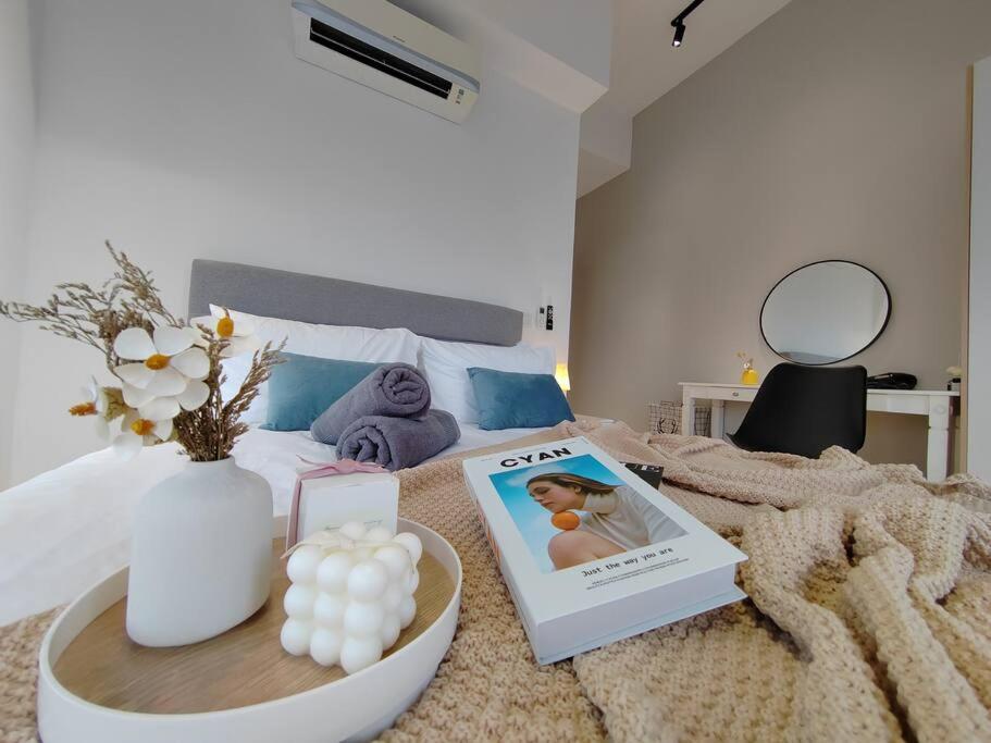 Pavilion Bukit jalil Walking Distance 2 Bedroom 2-4Pax