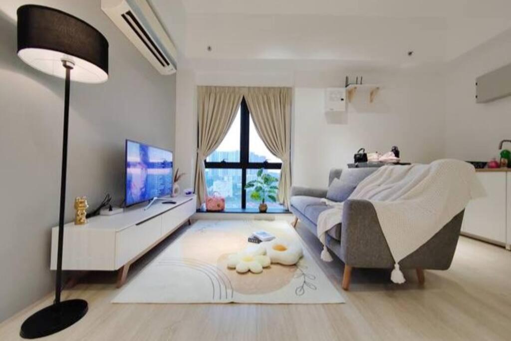 Pavilion Bukit jalil Walking Distance 2 Bedroom 2-4Pax