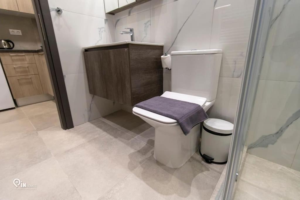 Apollon - Premium Studio Near Metro-Athens photo 2