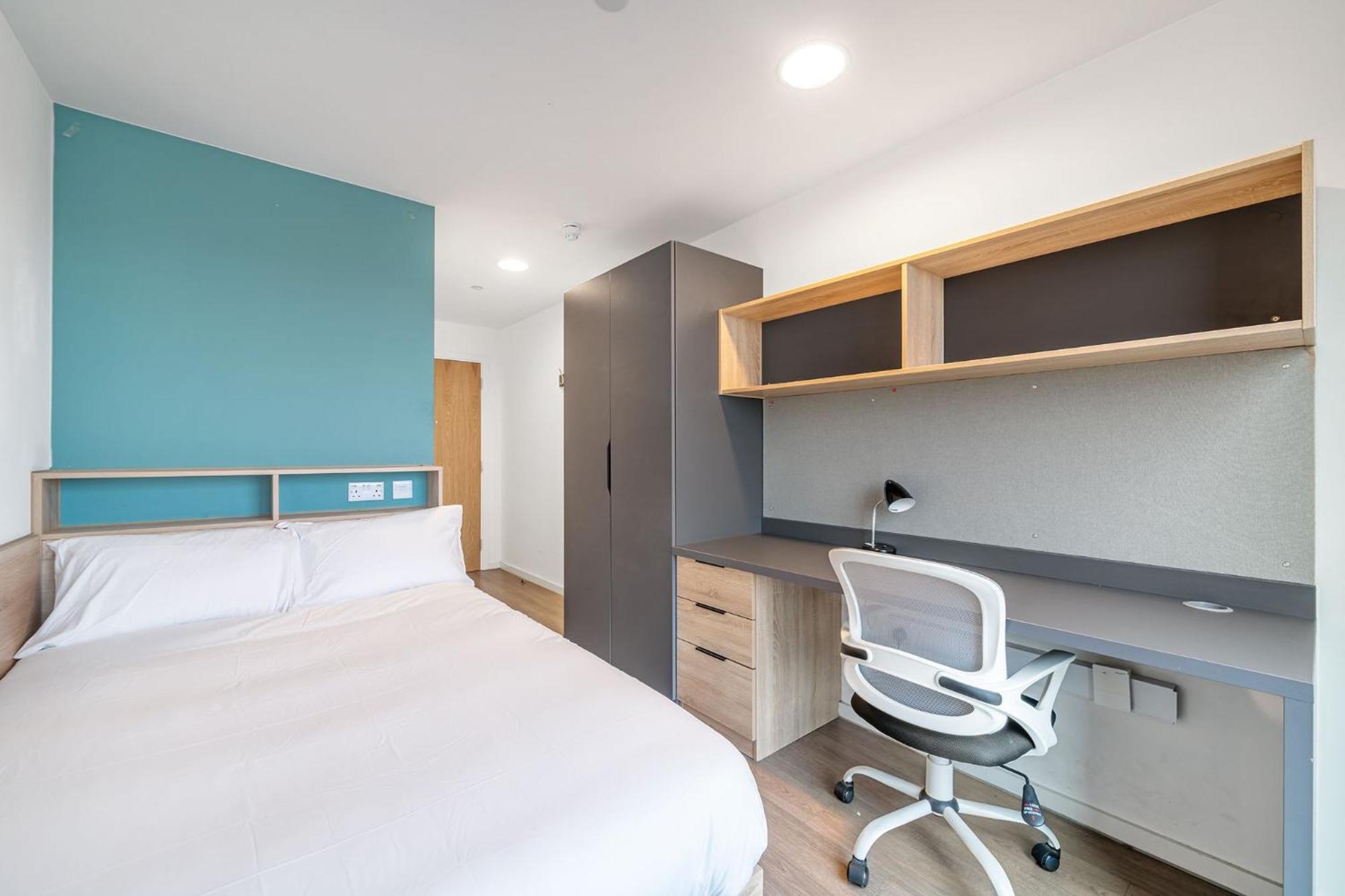 Canvas Arundel House in Coventry