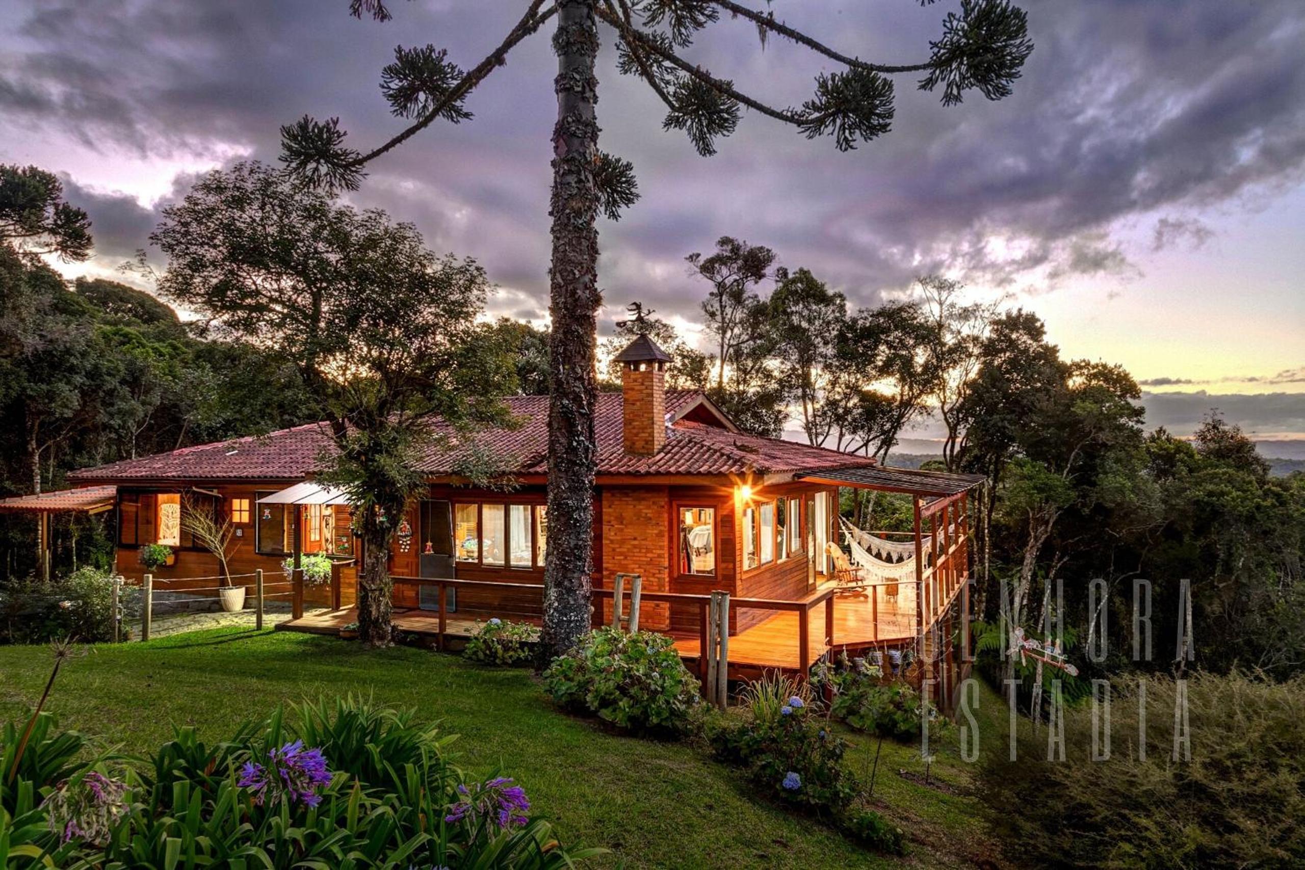 Canarinho Ranch, Wood Stove, with a View