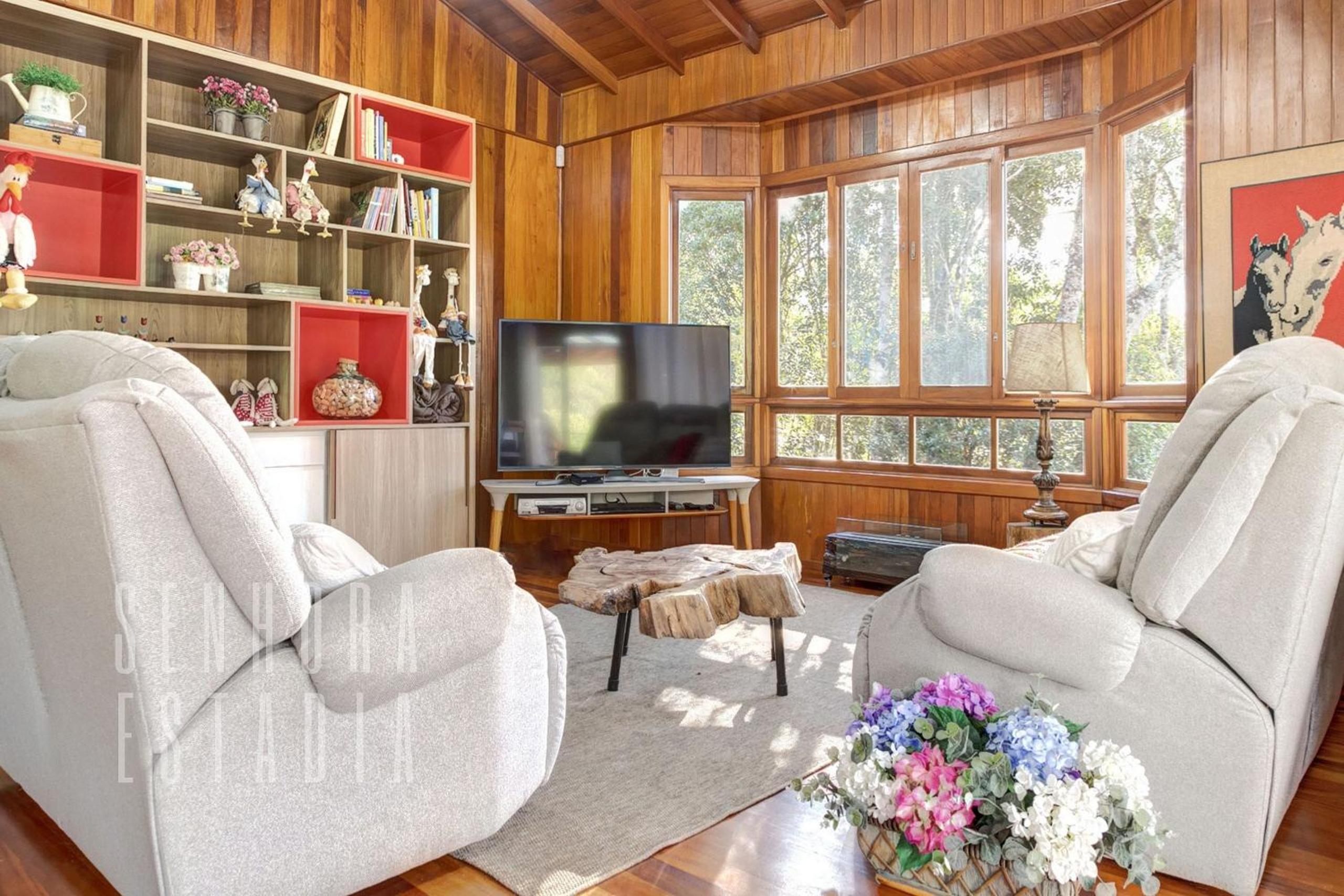 Canarinho Ranch, Wood Stove, with a View