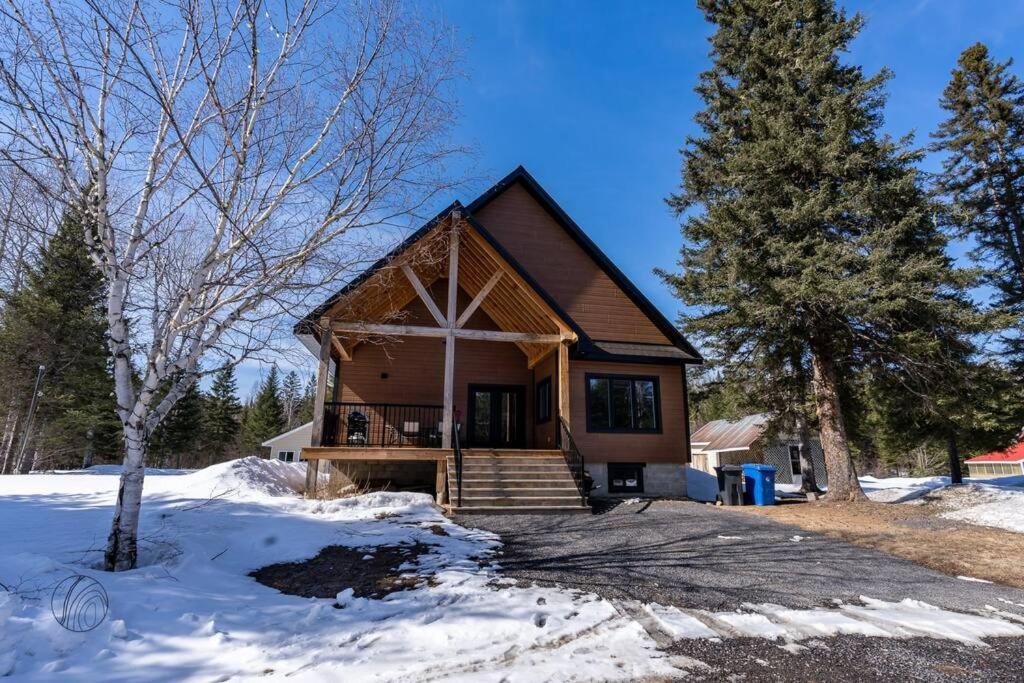 Chalet l'As de Coeur- SPA & Sauna au bord Rivière
