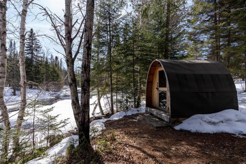 Chalet l'As de Coeur- SPA & Sauna au bord Rivière