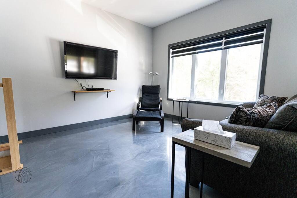 Chalet l'As de Coeur- SPA & Sauna au bord Rivière