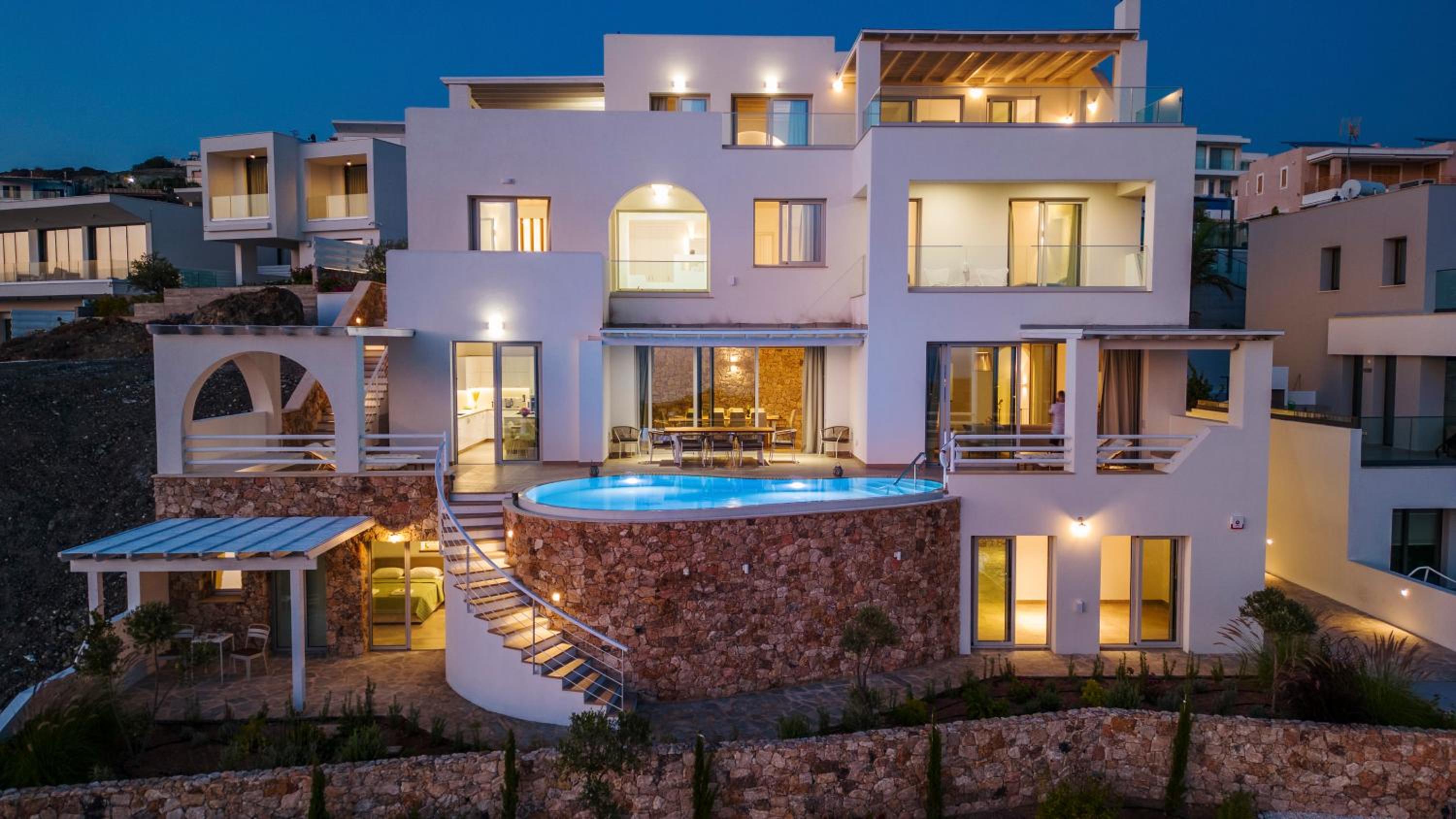Villa Kyklamino - Unique Villa with stunning Seaview
