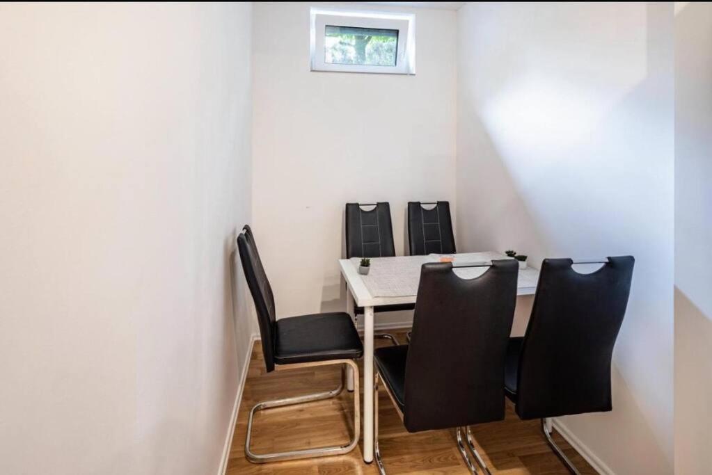 CityLoft Kassel 1 - Zentrale Unterkunft für Gruppen bis 7 Personen - Parkplatz - Netflix