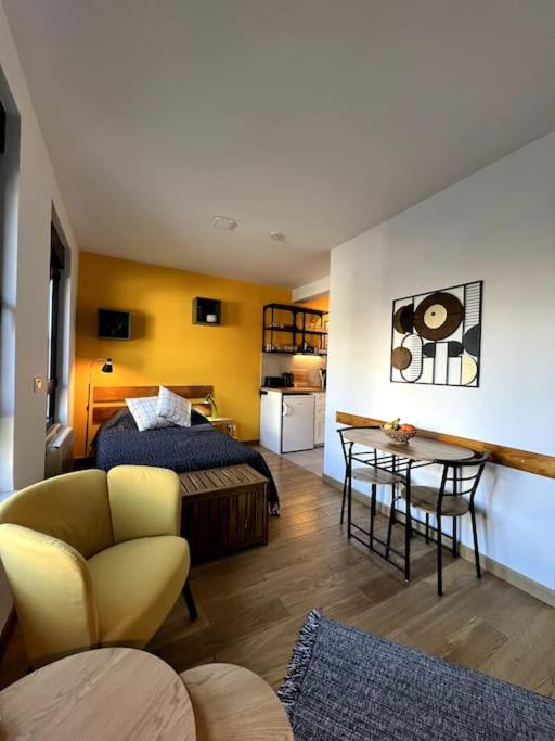 Cozy stay near the city center view 2
