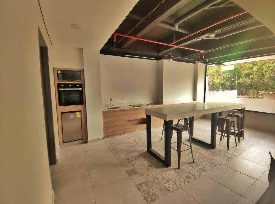 Cozy private Loft in Country Club, Bogotá