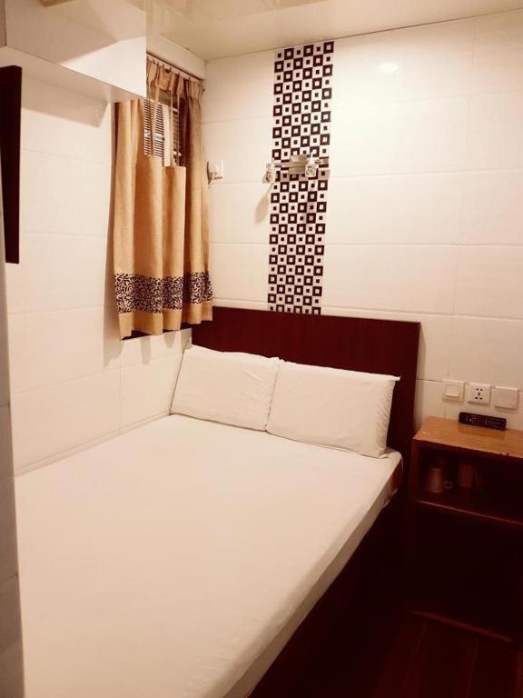 Manhattan inn