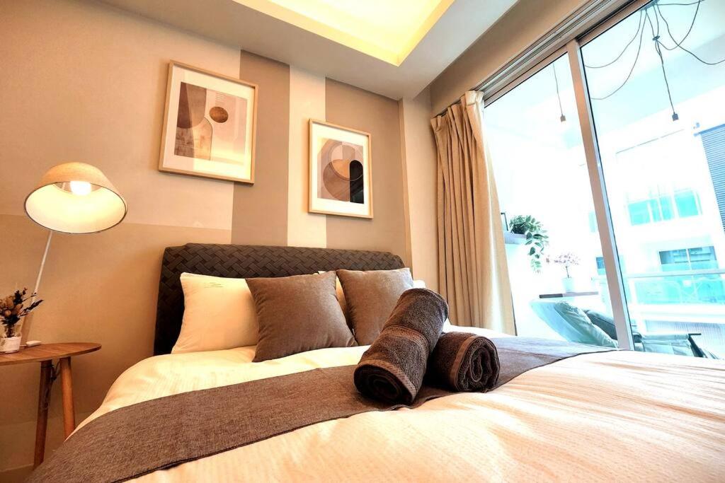 KL Dorsett Damas Urban Garden Suite-F-Parking, Self C-In