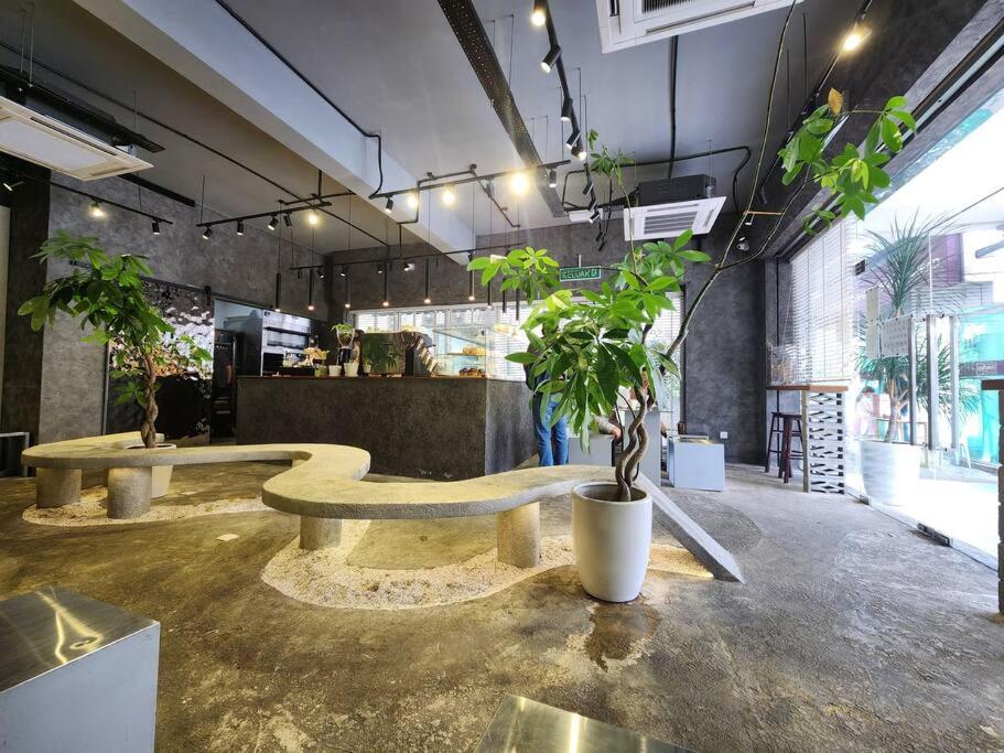 KL Dorsett Damas Urban Garden Suite-F-Parking, Self C-In