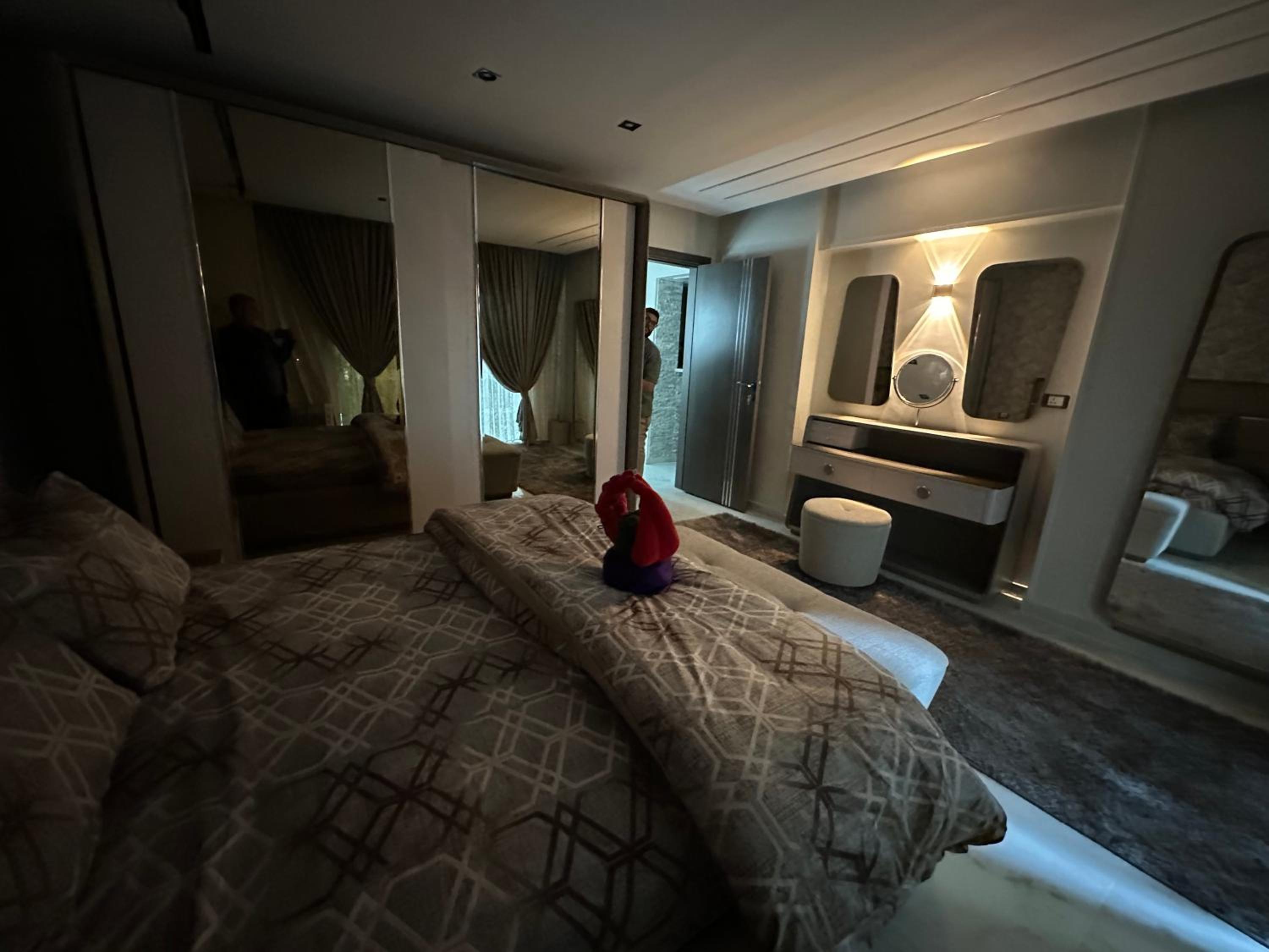 Cuzy Ultra Superlux apartment
