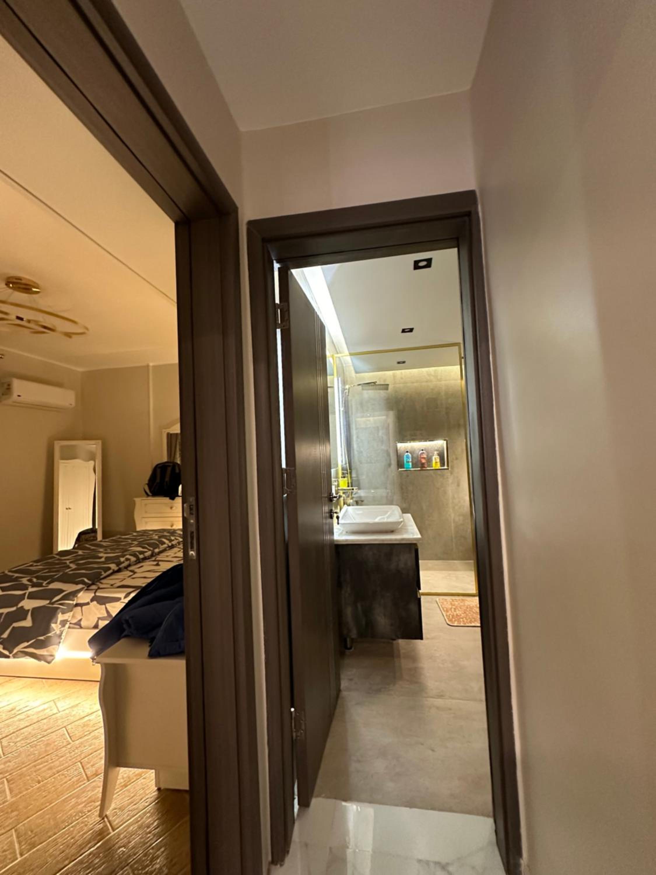 Cuzy Ultra Superlux apartment