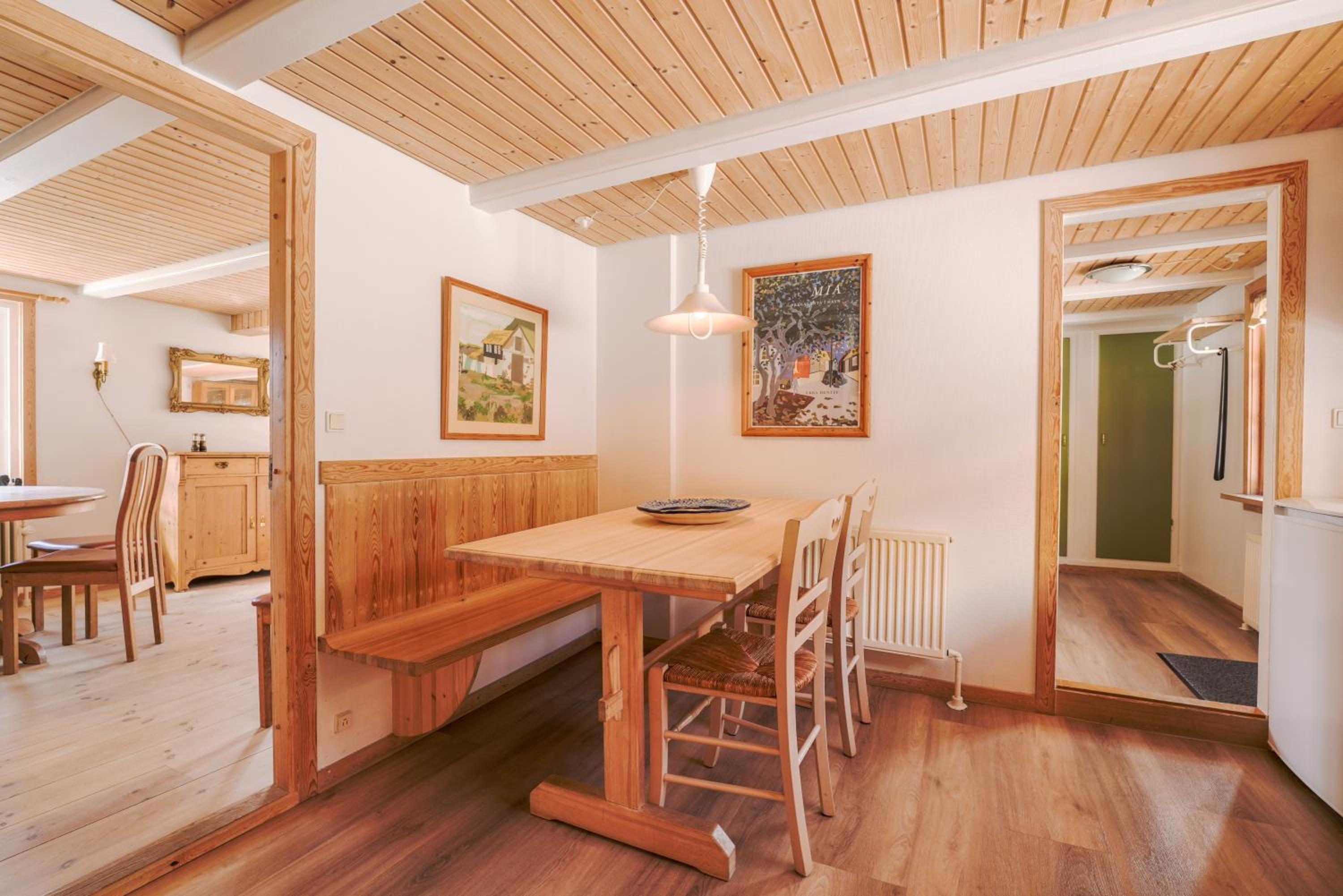 Lovely 4 Bedroom House in Vestmanna view 5