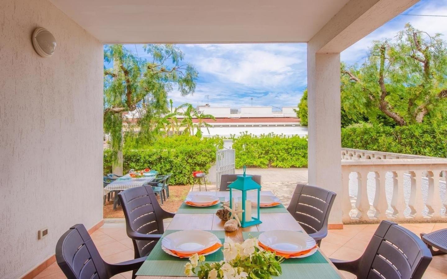 Villa "Mezza Luna" mit Garten in der Nahe von Ostuni - Puglia view 5