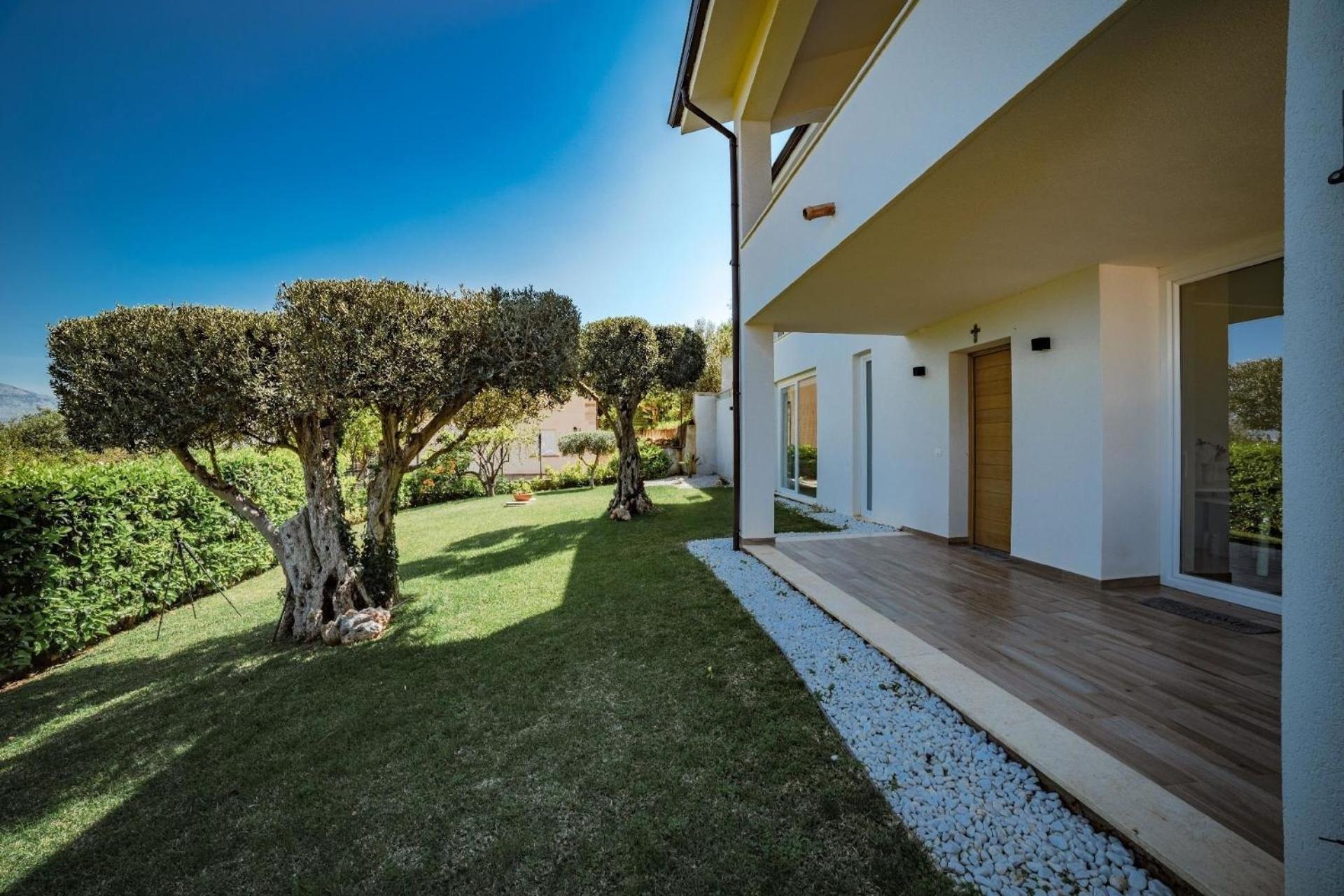 Ferienhaus mit Privatpool für 6 Personen ca 200 qm in Villagrazia di Carini, Sizilien Nordküste von Sizilien
