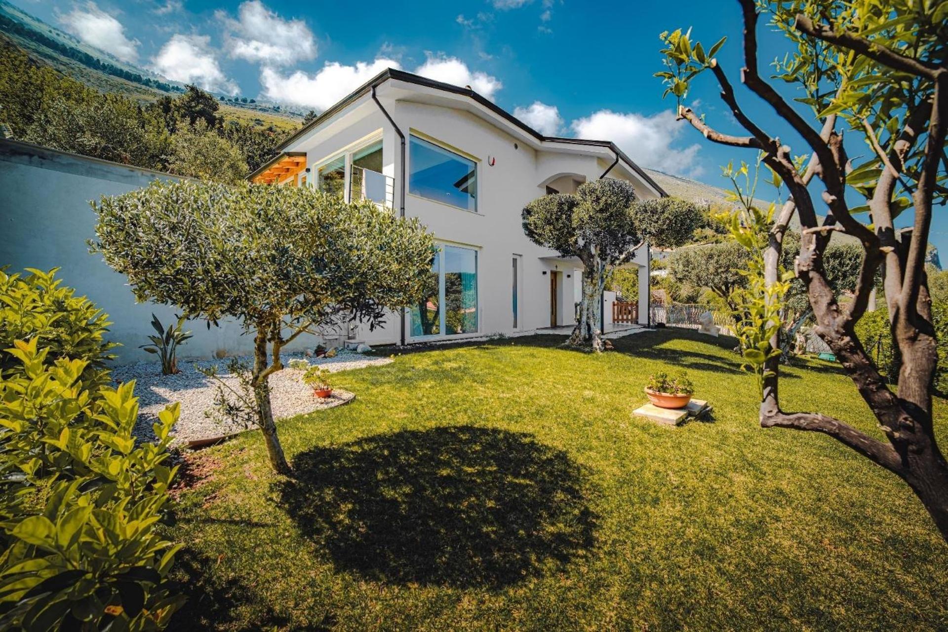 Ferienhaus mit Privatpool für 6 Personen ca 200 qm in Villagrazia di Carini, Sizilien Nordküste von Sizilien