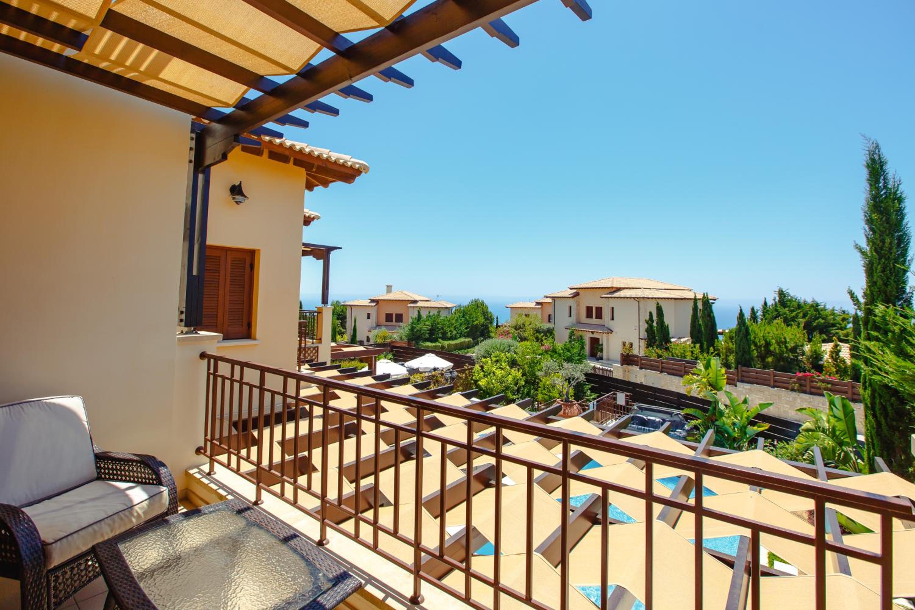 Luxury Elite Villa AJ05 complete with a private, climate controlled pool and a relaxing outdoor Jacuzzi, Aphrodite Hills Resort