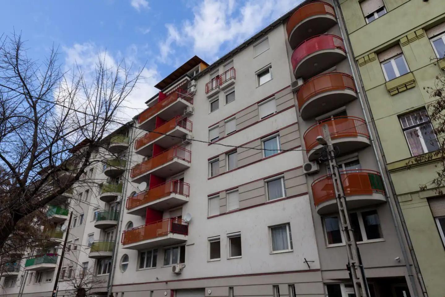 Bíbor Apartment