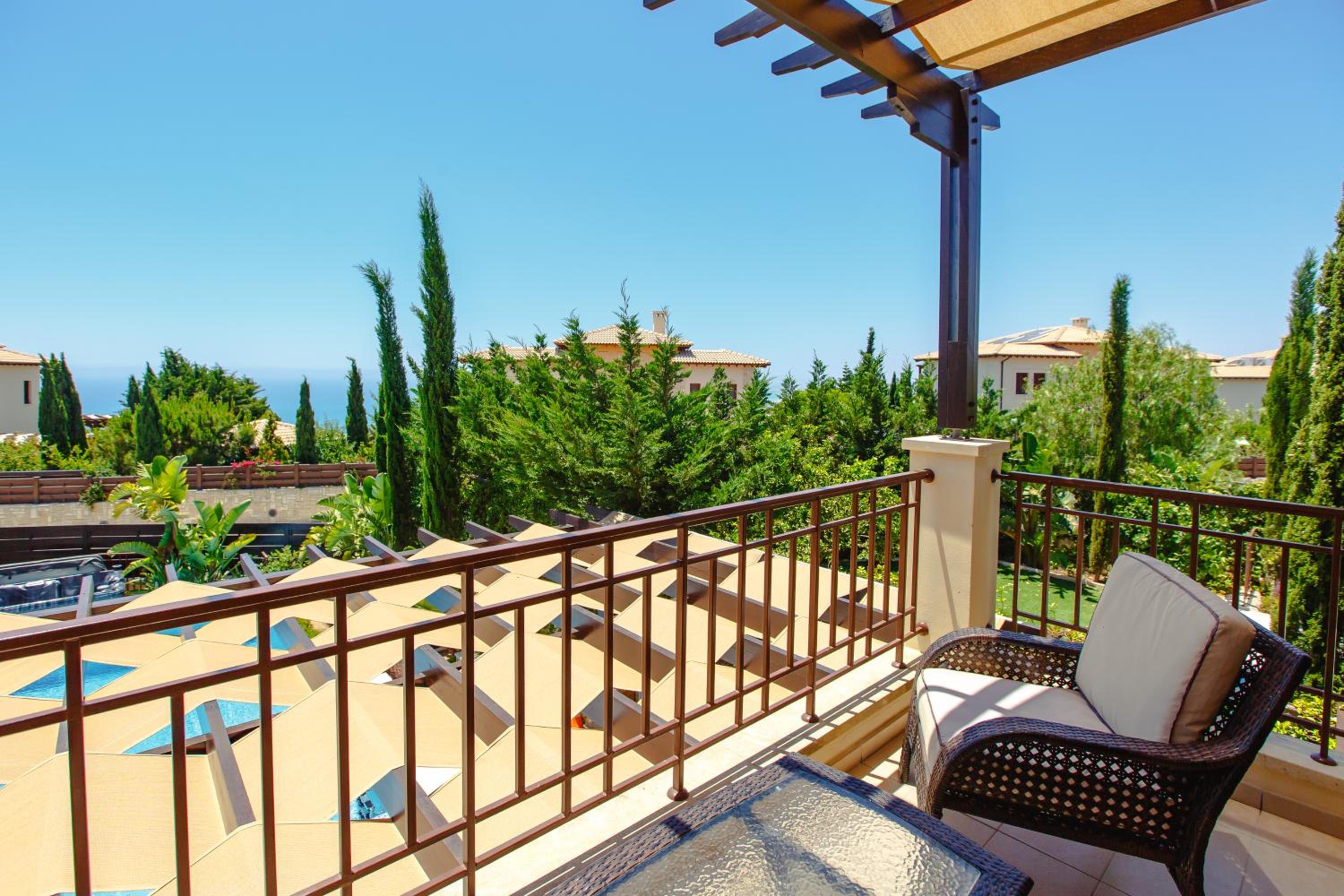 Luxury Elite Villa AJ05 complete with a private, climate controlled pool and a relaxing outdoor Jacuzzi, Aphrodite Hills Resort