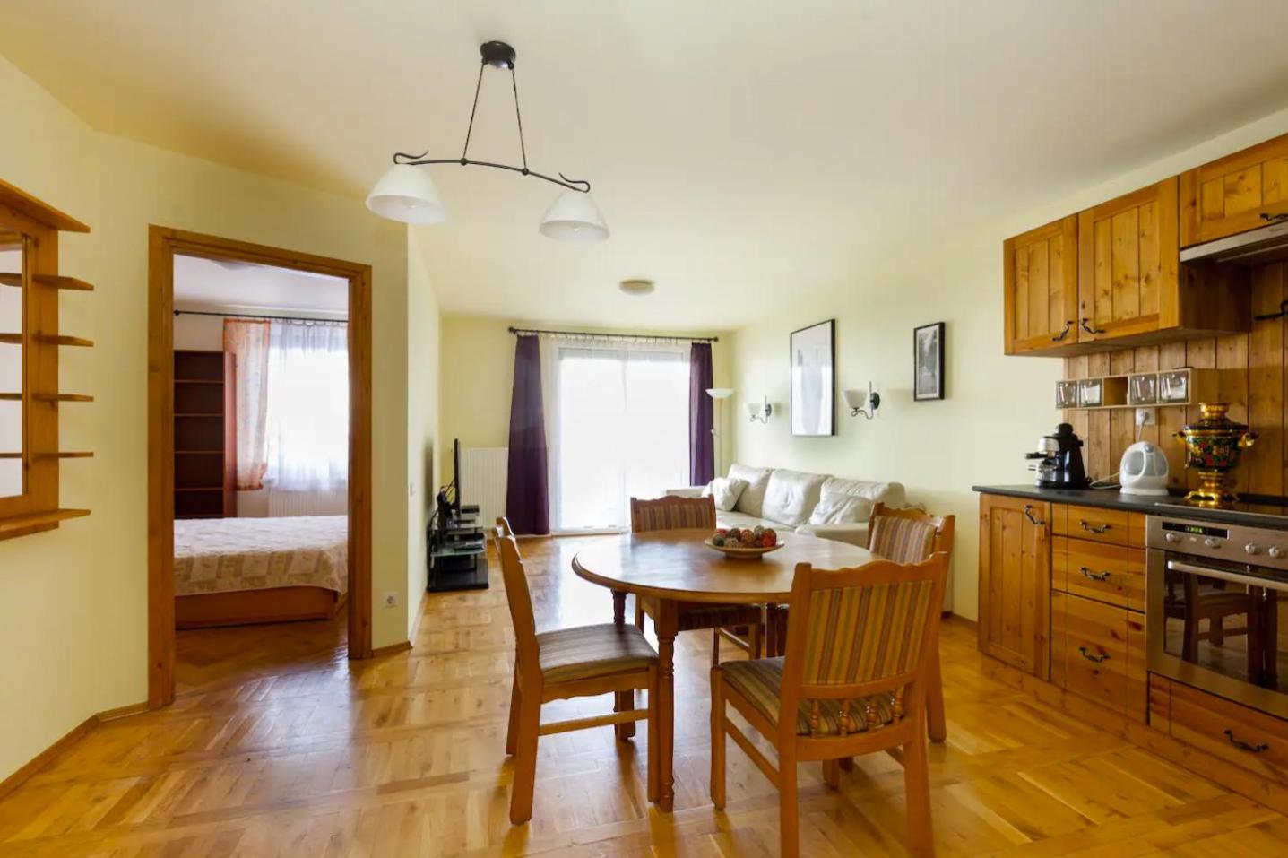 Bíbor Apartment